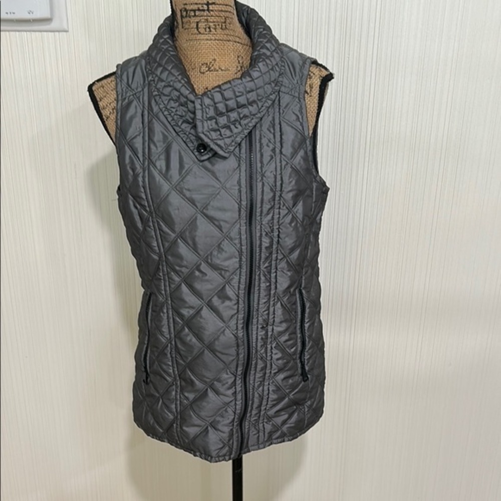 Marc New York Women's Charcoal Quilted Vest